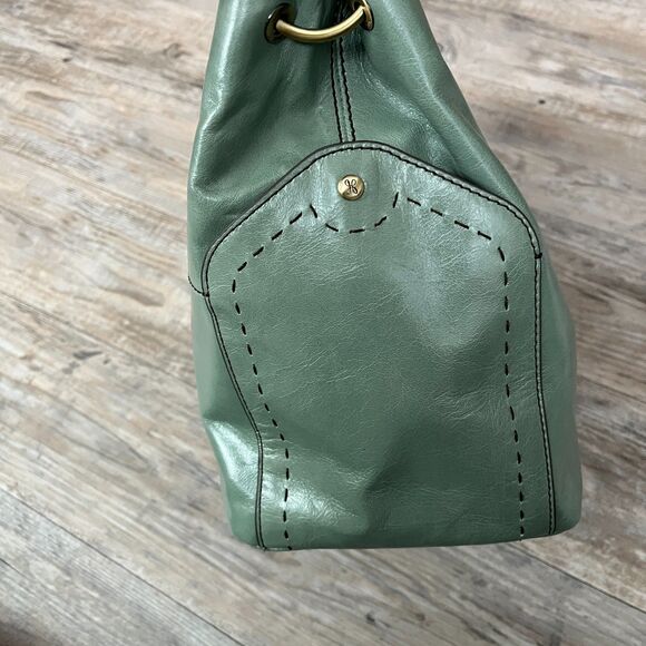 Hobo SENECA Shoulder Bag Jade Green EUC Genuine Leather Tote Patent Leather Gold - Picture 7 of 10